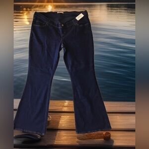 ABERCROMBIE & FITCH Womens size 33 MATERNITY BOOT CUT JEANS NEW